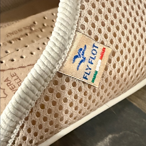 Fly Flot Tan Sandals Size 7.5 (EU 38) - Picture 7 of 10